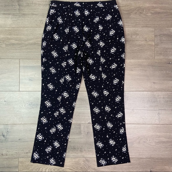 Cinq a Sept Stardust Onyx Suit Ankle Cropped Pants - Picture 5 of 8